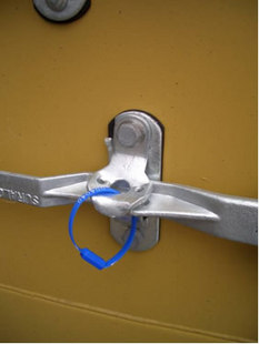 plastic seal application